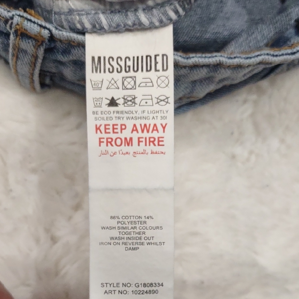 MISSGUIDED Classic Blue Distressed Women's Jeans - Picture 7 of 17